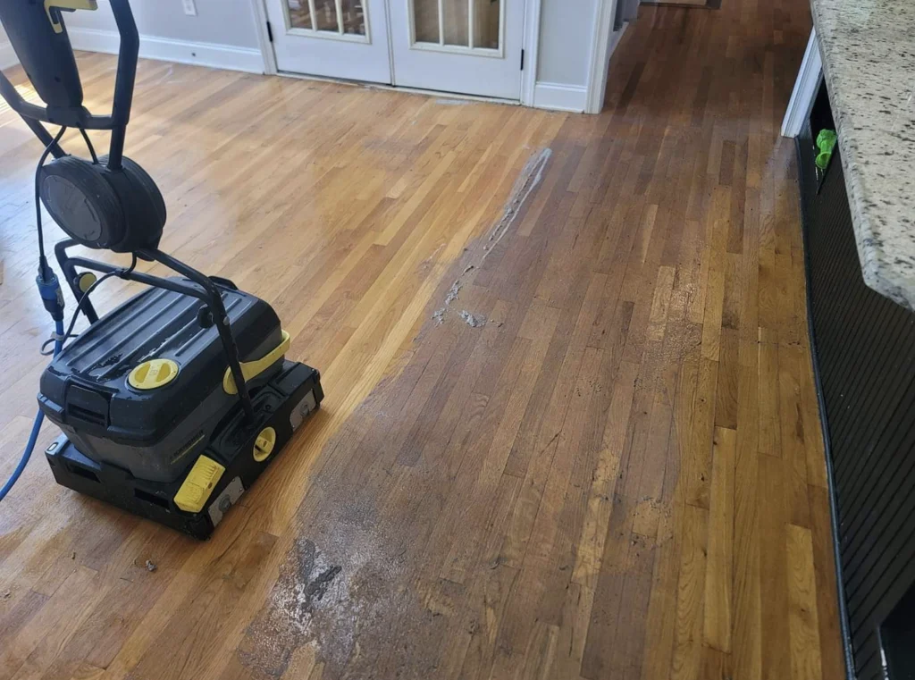 hardwood refinishing fredericksburg, VA